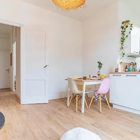 L'atypique - Appt A 150m De La Apartment *