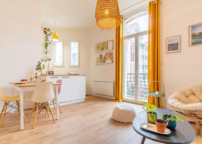 L'atypique - Appt A 150m De La